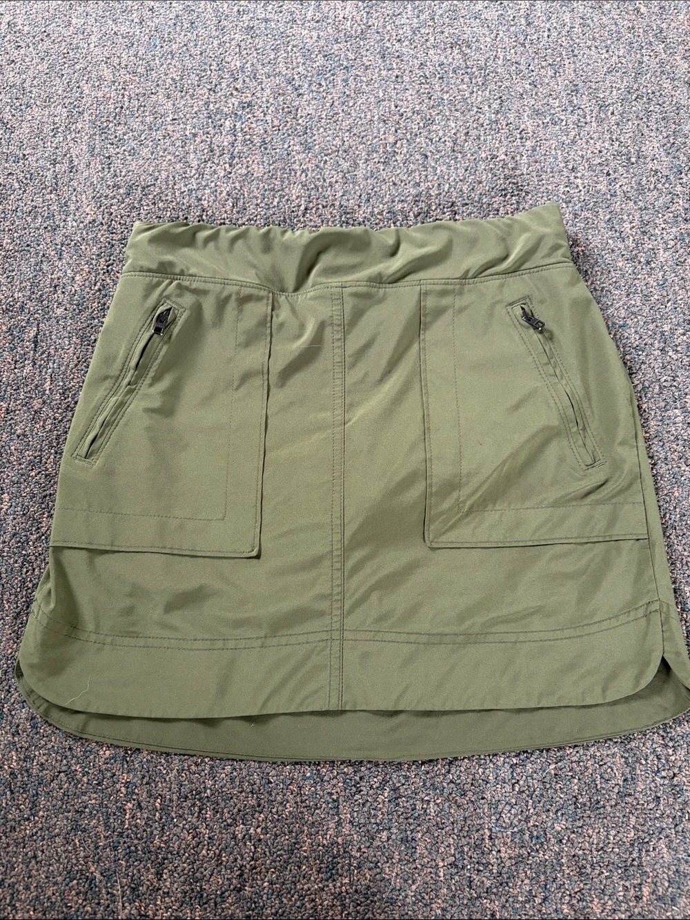 Olive Green Athletic Skort with Zip Pockets
